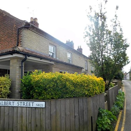 38 Albert Street Holt  Esterno foto